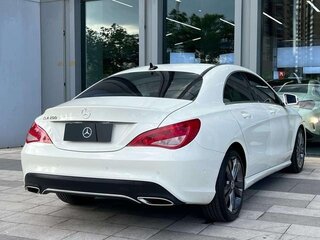2019 Mercedes-Benz CLA 200 I (C117, X117) Рестайлинг, белый, 1910000 рублей, вид 4