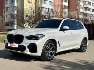 2019 BMW X5 30d IV (G05/G18), белый, 5500000 рублей, вид 1