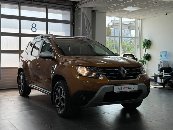 2021 Renault Duster II, оранжевый - вид 4