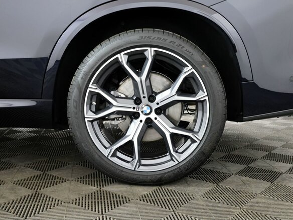 2026 BMW X5 Long 30Li IV (G05/G18) Рестайлинг, чёрный, 9950000 рублей - вид 32
