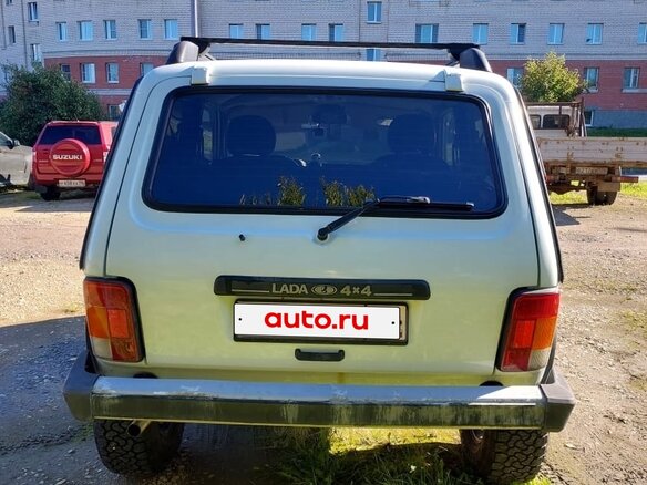 2011 Lada (ВАЗ) 2121 (4x4) I Рестайлинг, белый, 380000 рублей - вид 3