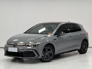 2022 Volkswagen Golf VIII, серый, 1759000 рублей, вид 1