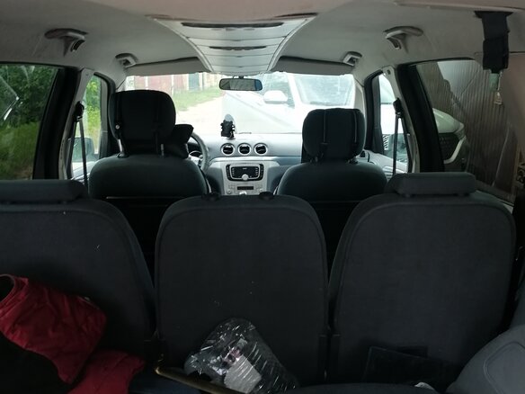 2010 Ford Galaxy II Рестайлинг, серебристый, 917777 рублей - вид 4