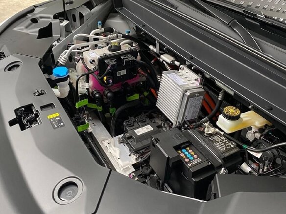 2026 Toyota bZ3X 58.3 kWh, белый - вид 13