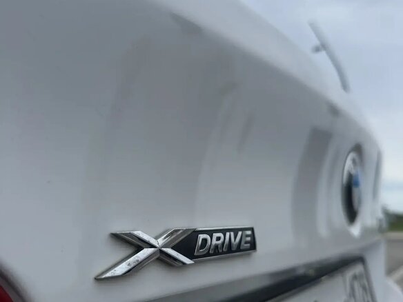 2013 BMW 5 серии 528i xDrive VI (F10/F11/F07) Рестайлинг, белый, 1790000 рублей - вид 16