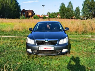 2013 Skoda Octavia II (A5) Рестайлинг, серый, 1000000 рублей, вид 1