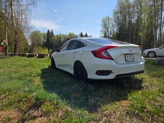 2020 Honda Civic X Рестайлинг, белый, 1350000 рублей, вид 4