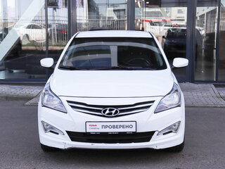 2016 Hyundai Solaris I Рестайлинг, белый, 774000 рублей, вид 2