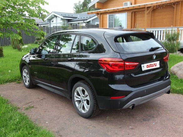 2015 BMW X1 20i xDrive II (F48), чёрный, 1900000 рублей - вид 1