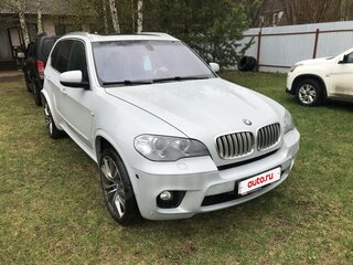 2012 BMW X5 50i II (E70) Рестайлинг, белый, 1699000 рублей, вид 3