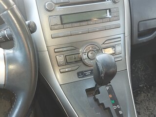 2008 Toyota Auris I, чёрный, 750000 рублей, вид 2
