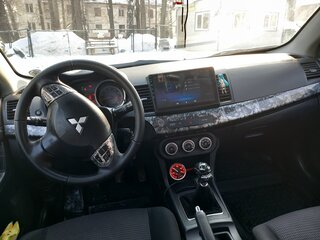 2008 Mitsubishi Lancer X, белый, 750000 рублей, вид 3