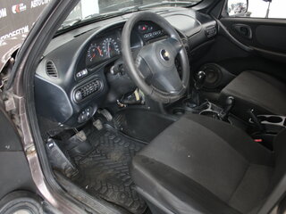 2013 Chevrolet Niva I Рестайлинг, коричневый, 396000 рублей, вид 5