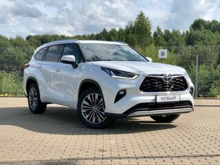 2026 Toyota Highlander IV (XU70), белый, 5650000 рублей, вид 3
