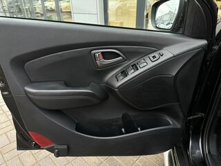 2014 Hyundai ix35 I Рестайлинг, чёрный, 1325000 рублей, вид 5