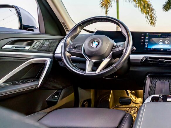 2023 BMW X1 Long 20Li sDrive III (U11/U12), белый, 2910000 рублей - вид 12