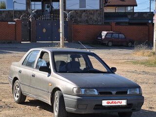 1992 Nissan Sunny N14, серый, 210000 рублей, вид 2