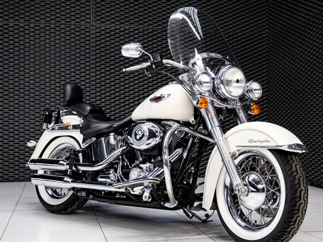 2014 Harley-Davidson Softail Deluxe, белый, 1400000 рублей, вид 1