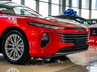 2024 Bestune B70 I Рестайлинг, красный, 2844000 рублей, вид 5