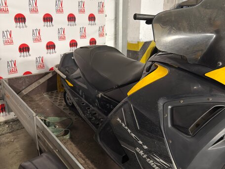 2005 BRP Ski-Doo Mach Z, жёлтый, 570000 рублей, вид 2