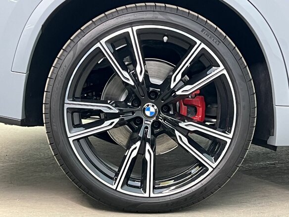 2026 BMW X5 30d IV (G05/G18) Рестайлинг, серый, 15890000 рублей - вид 12