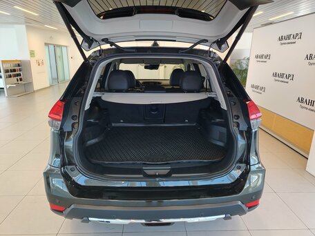 2019 Nissan X-Trail III Рестайлинг, зелёный, 2215000 рублей, вид 5
