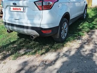2018 Ford Kuga II Рестайлинг, белый, 1450000 рублей, вид 5