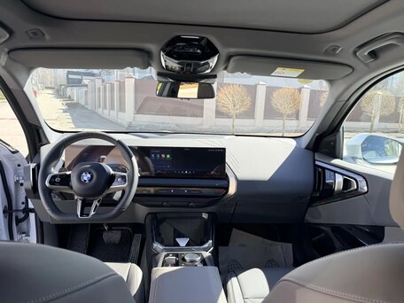 2025 BMW X3 Long 30L xDrive IV (G45/G48), белый, 7770000 рублей, вид 2