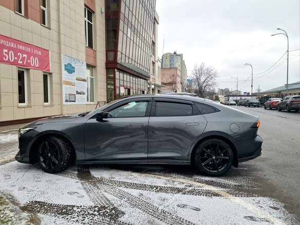2023 Changan UNI-V I, серый - вид 3
