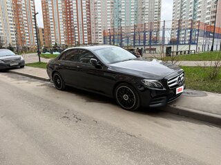2019 Mercedes-Benz E-Класс 200 V (W213, S213, C238), чёрный, 2900000 рублей, вид 4