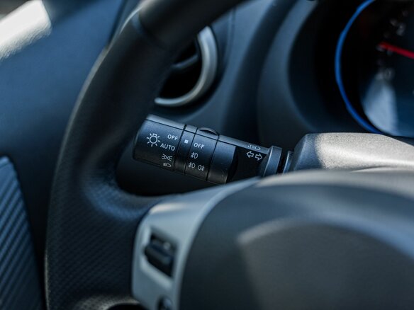 2008 Nissan Qashqai I, чёрный - вид 5