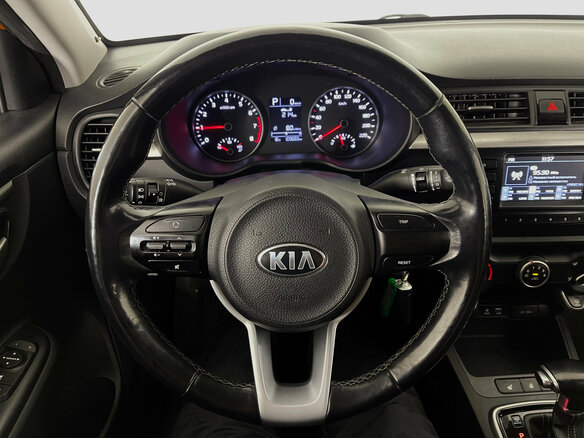 2019 Kia Rio IV, оранжевый, 1420000 рублей - вид 15