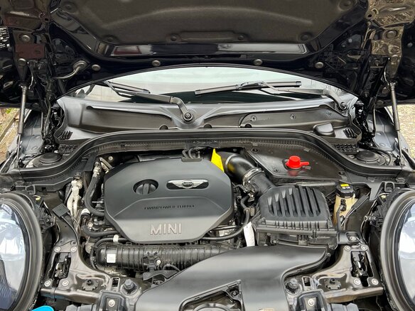 2018 Mini Hatch Cooper S III (F55/F56), чёрный, 2500000 рублей - вид 14