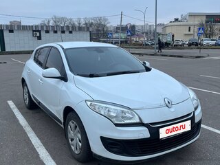 2012 Renault Megane III, белый, 650000 рублей, вид 3