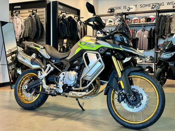 2026 Voge 900DSX, серый, 1033000 рублей