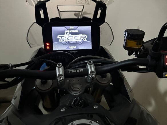 2020 Triumph Tiger 900, чёрный, 1350000 рублей - вид 6