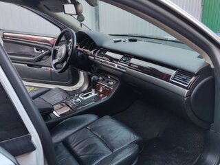 2003 Audi A8 II (D3), серебристый, 615000 рублей, вид 4