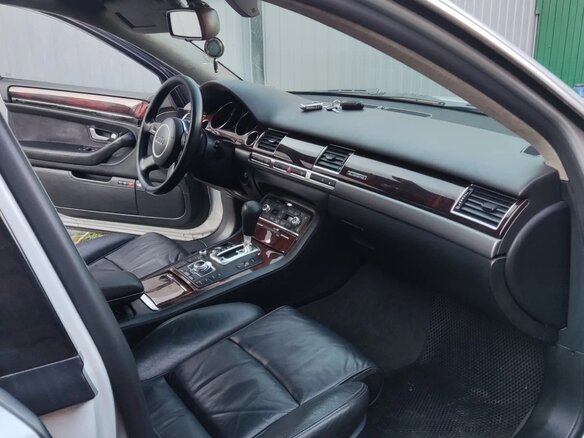 2003 Audi A8 II (D3), серебристый, 615000 рублей - вид 4