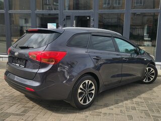 2017 Kia Ceed II Рестайлинг, серый, 1300000 рублей, вид 4