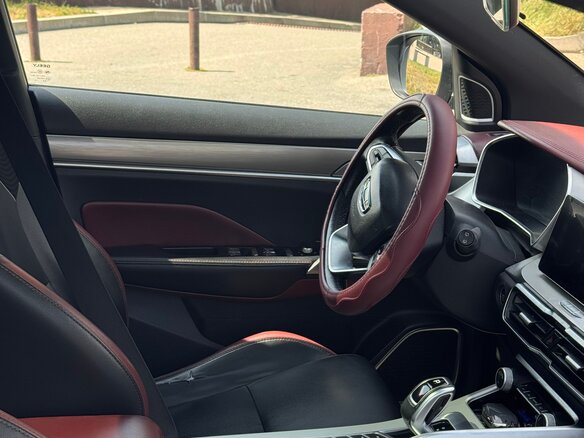 2022 Geely Coolray I, серебристый - вид 4
