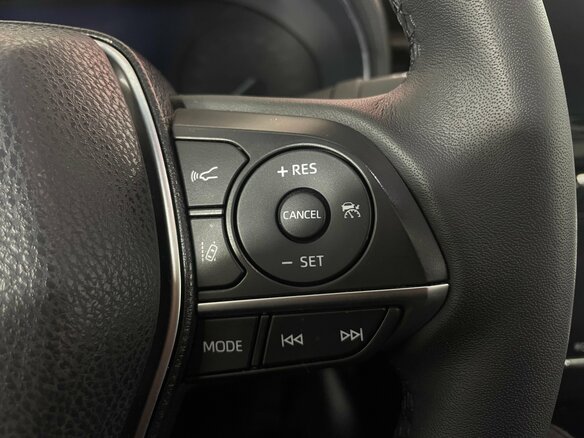 2022 Toyota Avalon V, чёрный, 3000000 рублей - вид 15