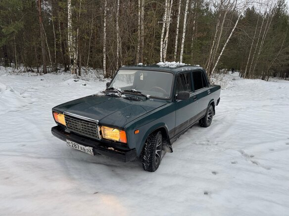 2006 Lada (ВАЗ) 2107, чёрный, 160000 рублей