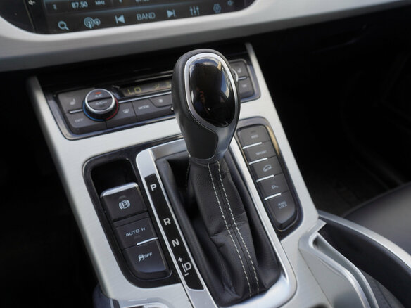 2020 Geely Atlas I, серебристый - вид 15
