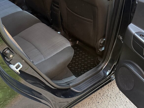 2011 Kia Ceed I Рестайлинг, чёрный, 850000 рублей - вид 16