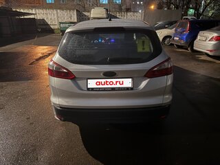 2012 Ford Focus III, серебристый, 700000 рублей, вид 5