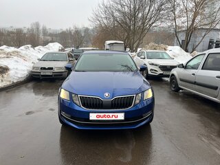 2018 Skoda Octavia III (A7) Рестайлинг, синий, 1790000 рублей, вид 3