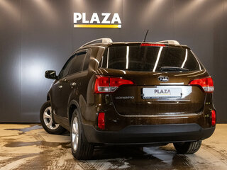 2015 Kia Sorento II Рестайлинг, коричневый, 1499000 рублей, вид 4