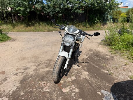 2008 Ducati Monster 696, белый, 380000 рублей, вид 1