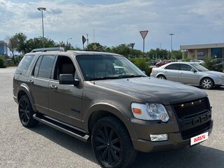 2005 Ford Explorer IV, серый, 1300000 рублей, вид 3