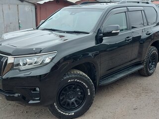 2020 Toyota Land Cruiser Prado 150 Series Рестайлинг 3, чёрный, 5750000 рублей, вид 3
